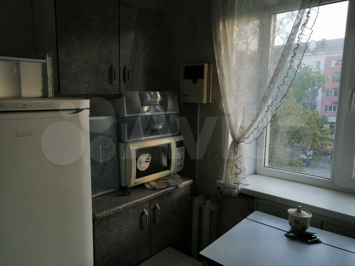 2-к. квартира, 43 м², 3/5 эт.