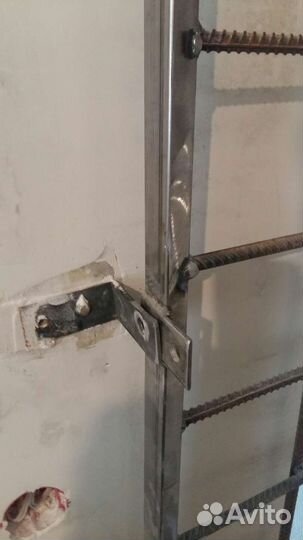 Дверь решетка металлическая