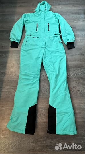 Комбинезон сноубордический/горнолыжный