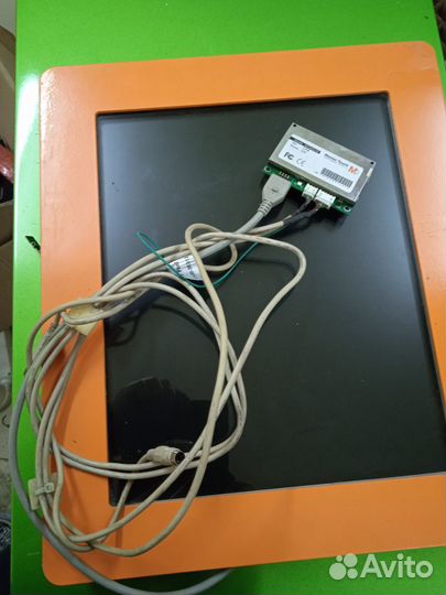 Монитор сенсорный терминала осмп