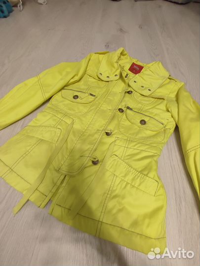 Куртка демисезонная женская