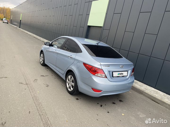 Hyundai Solaris 1.6 AT, 2012, 179 500 км