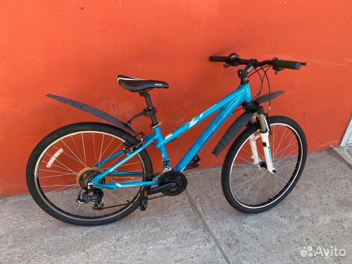 GT Laguna 26 (USA) мало б/у