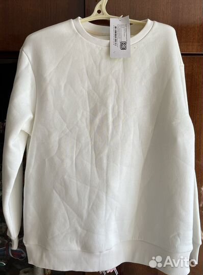 Спортивный костюм женский на флисе, белый