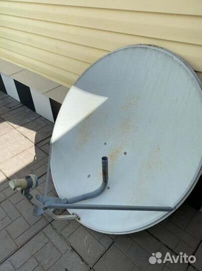 Антенна спутниковая