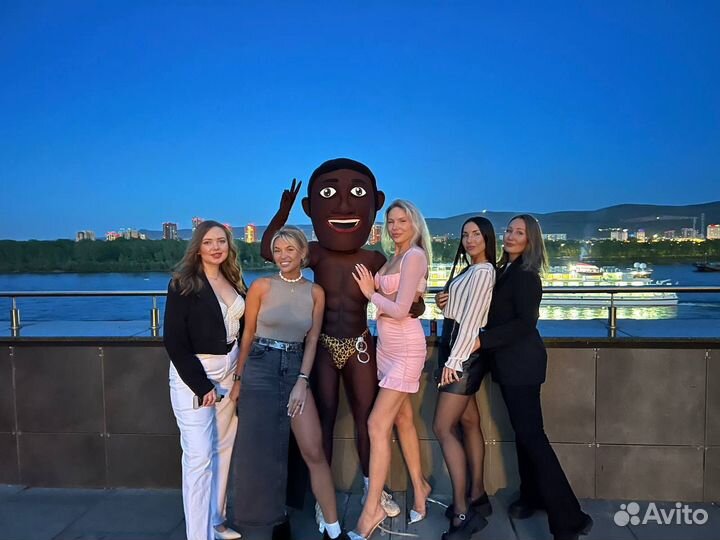 Ростовая кукла стриптизер мулат поздравление