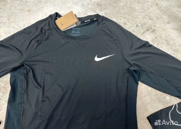 Лонгслив Nike Pro для тренировок