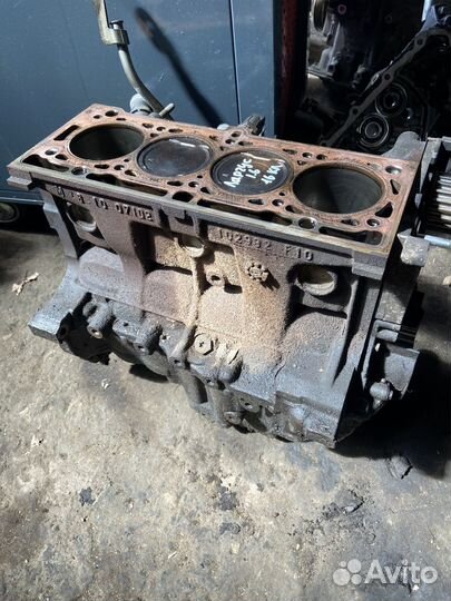 Блок цилиндров двигателя 1.6 K4M 16кл LADA Largus
