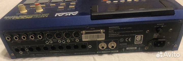 Akai MPC 2000xl