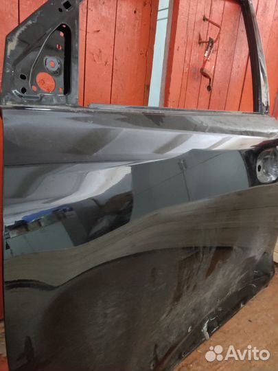 Дверь левая передняя (водительская) тойота LC 200