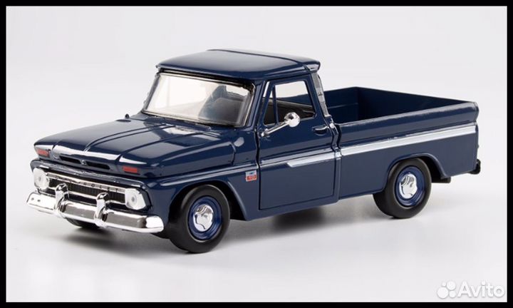 Модель 1/24 Chevrolet C10 Pickup 1966г