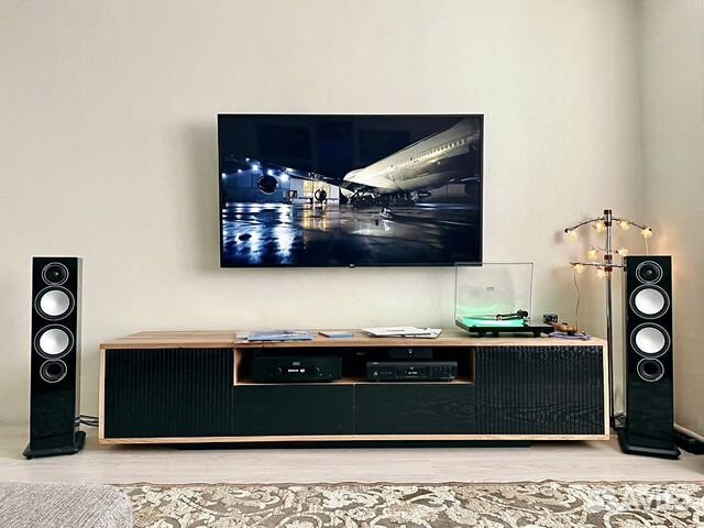 Дизайнерская тумба на заказ, с доставкой Enni