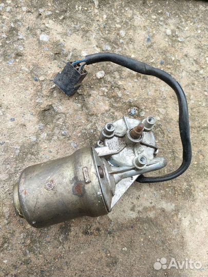 Электромотор для дворников