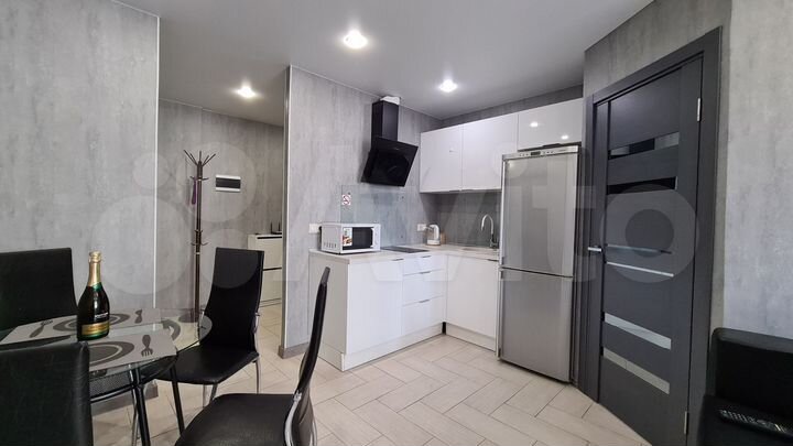 2-к. квартира, 41 м², 10/17 эт.