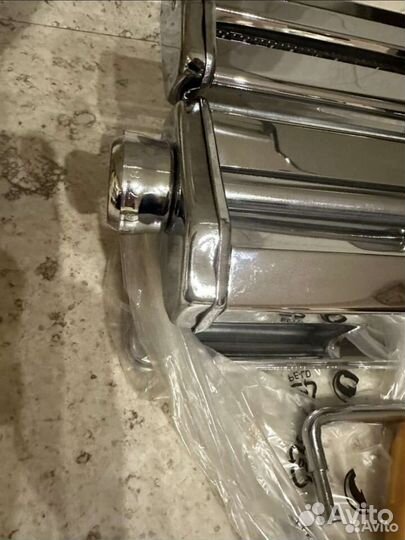 Тестораскатка лапшерезка, новая, без коробки