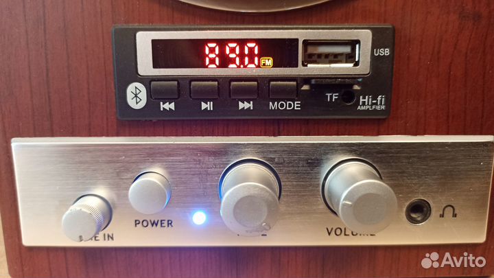 Музыкальный центр Genius