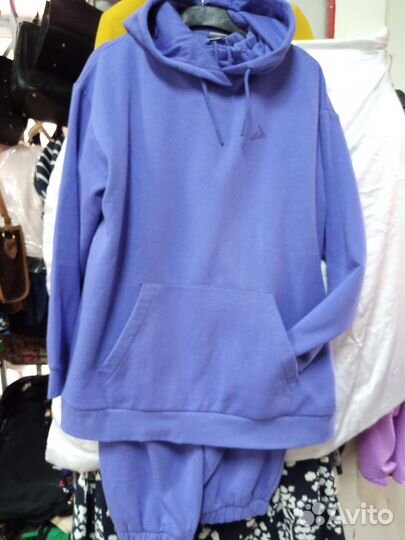 Костюм спортивный