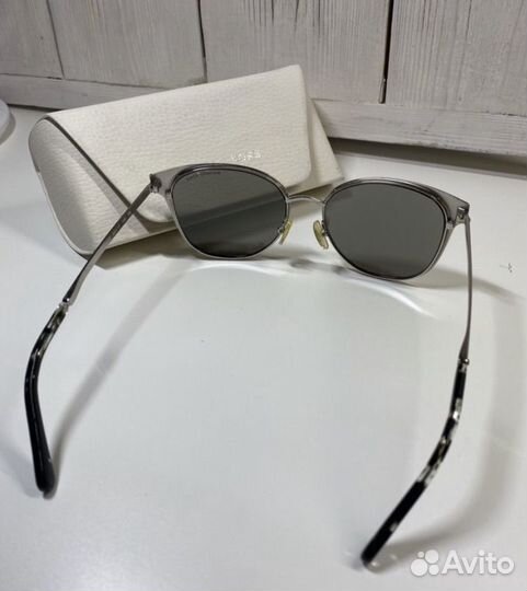 Солнцезащитные очки женские Michael Kors