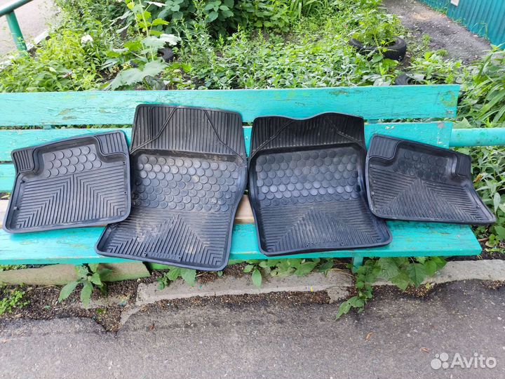 Коврика салона