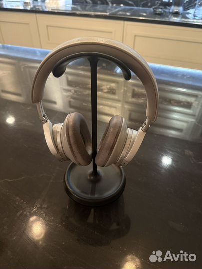 Bang & Olufsen Beoplay H95