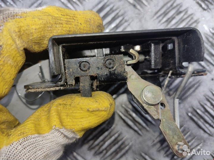 Замок крышки багажника для Volkswagen Golf 4