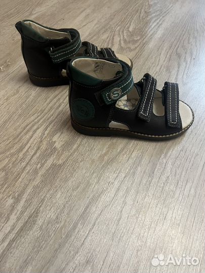 Сандалии кожаные ортопедические 27 новые