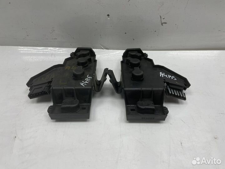 Плата заднего фонаря (L/R) Audi A4 B5 седан