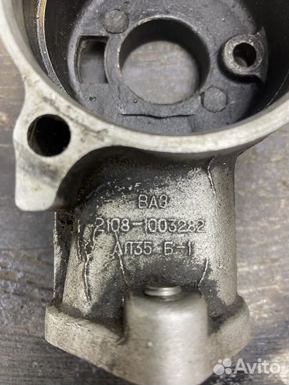 Кронштейн бензонасоса трамблера ваз ока 1111