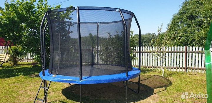 Батут с сеткой