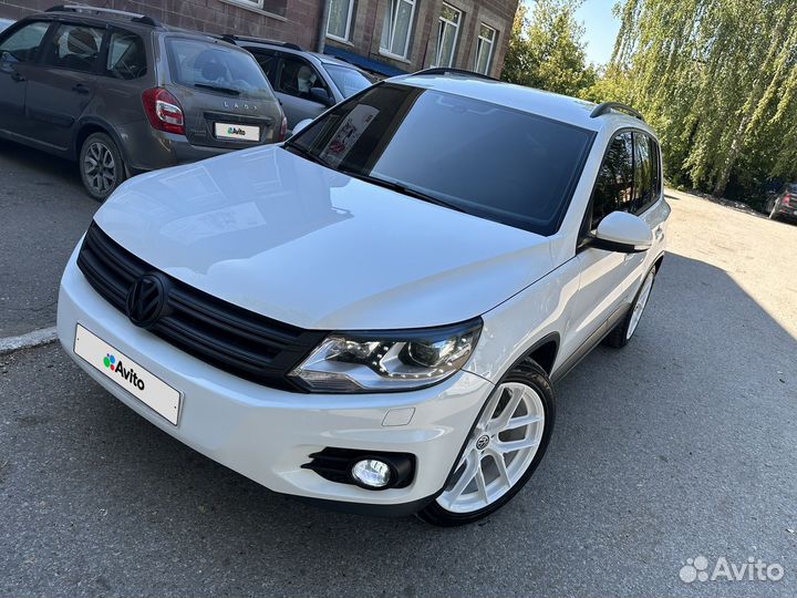 Volkswagen Tiguan 2.0 AT, 2014, 128 000 км