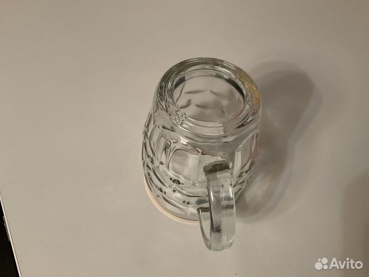 Пивная кружка, бокал на ножке