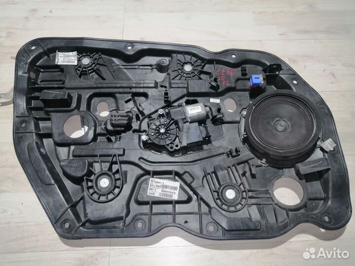 Стеклоподъемник Kia Ceed