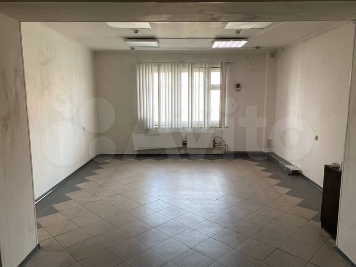 Торговая площадь, 31 м²