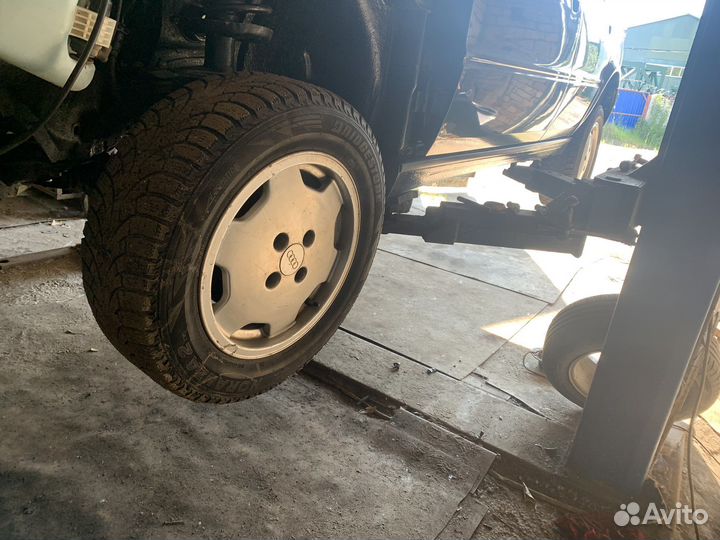 Двери на ауди 80