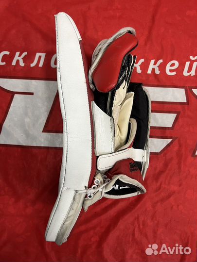 Хоккейный блин вратаря CCM Premier Sr