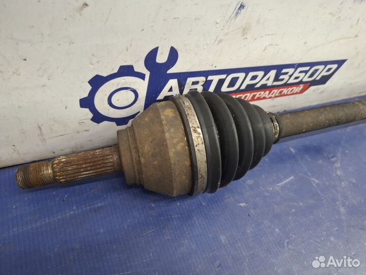 Ривод передний правый Renault Logan 1 2011 МКПП