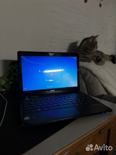 Ноутбук acer aspire one