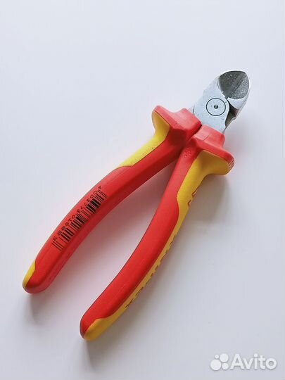 Бокорезы Knipex KN - 7026160