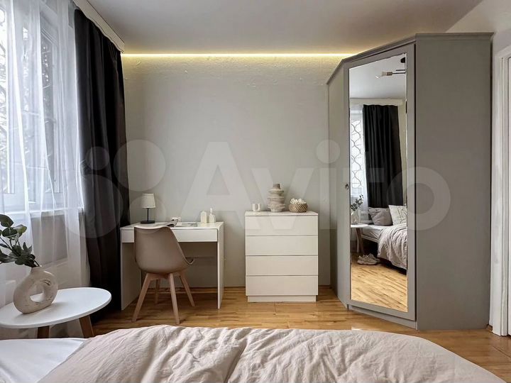 Комната 12 м² в 3-к., 1/17 эт.