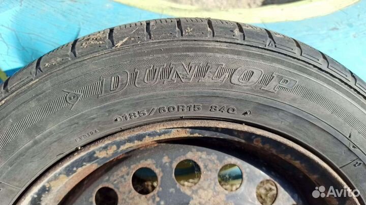 Dunlop Graspic DS3 185/60 R15 84Q