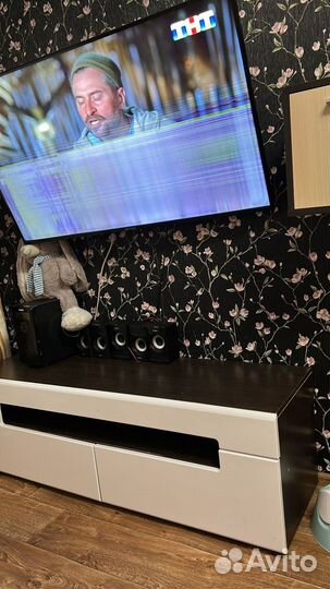 Телевизор SMART tv на запчасти