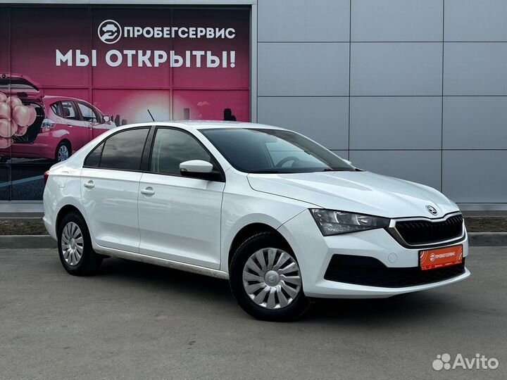 Skoda Rapid 1.6 AT, 2021, 72 734 км