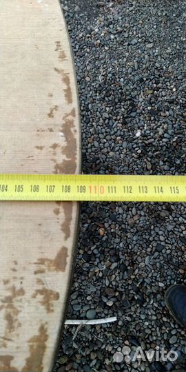 Стол резной круглый. ручная работа. раритет