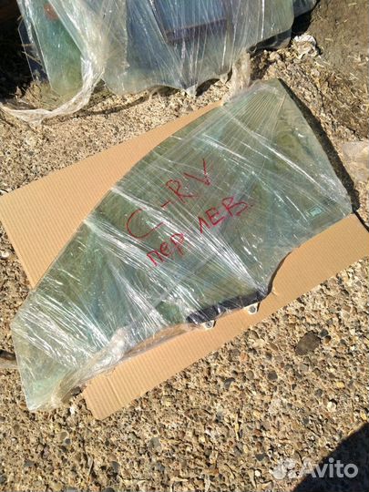 Стекла Honda CR-V, 2,4 л., 2008 г