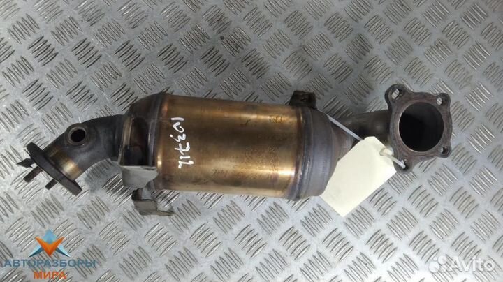 Катализатор Volkswagen Golf 5 2009 1K0131701DD