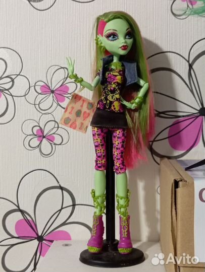 Кукла Монстер Хай базовая Венера