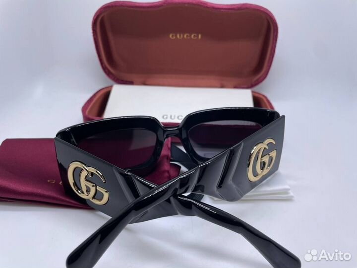 Солнечные очки gucci