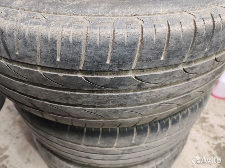 Bridgestone Dueler A/T 235/55 R17