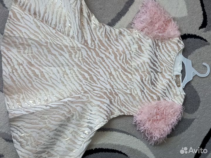 Детское нарядное платье р-р128