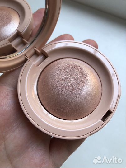 Хайлайтер Rare Beauty